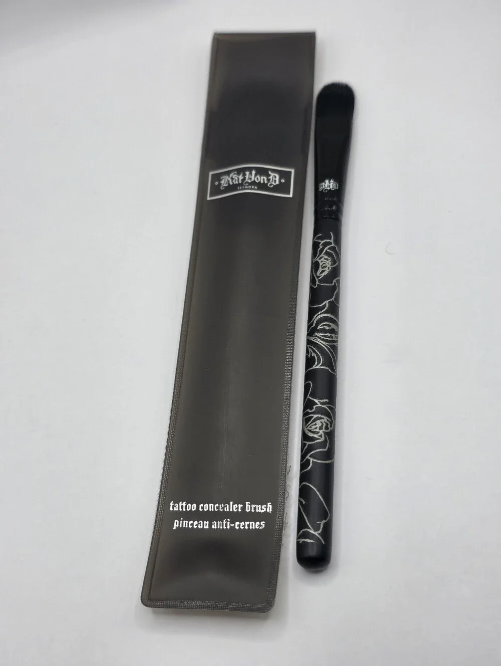 Kat Von D Tattoo Concealer Brush
